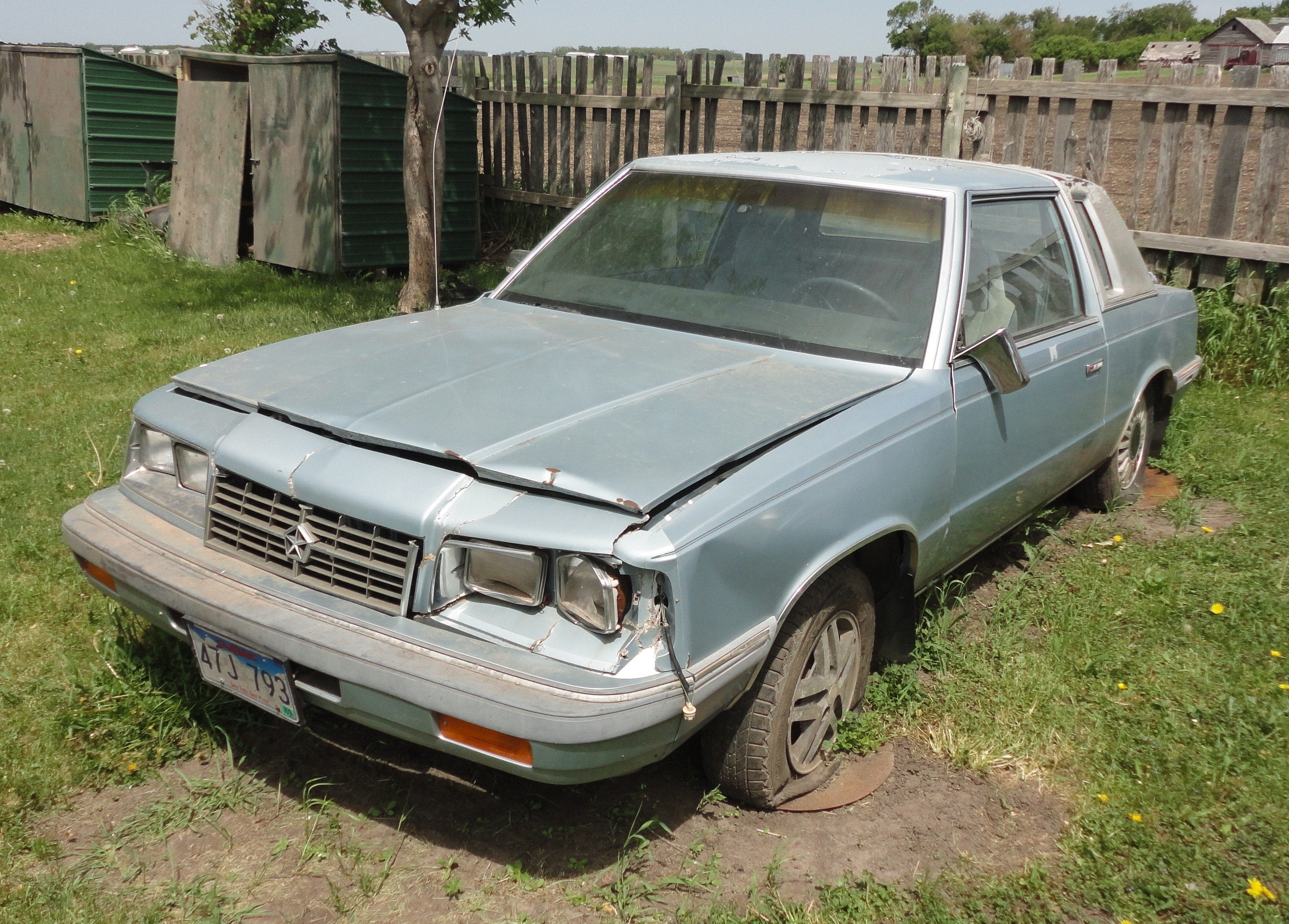 1986 Dodge 600, 2 door, low miles